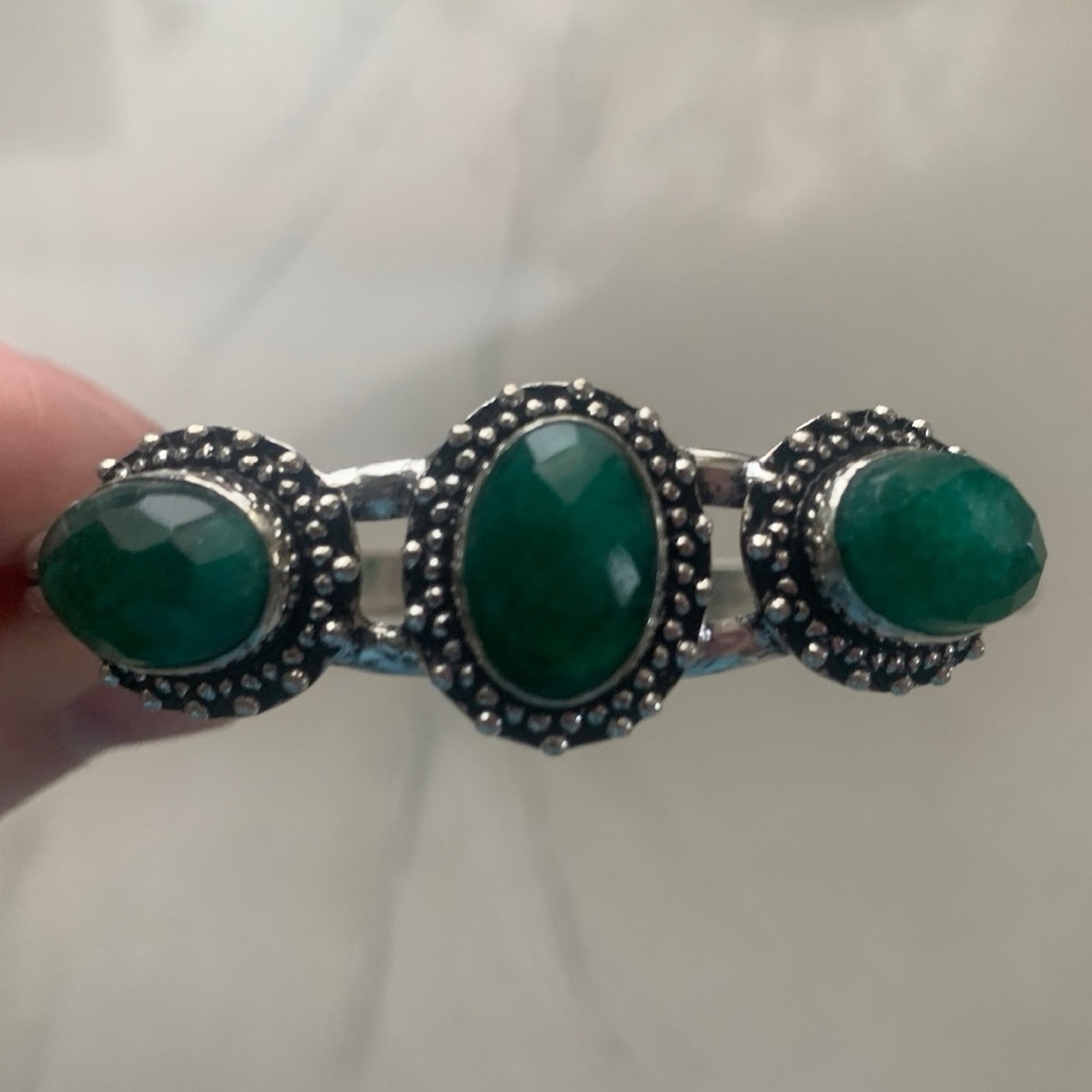 1634 Green and Silver Filigree Bracelet with Dark Emerald Green Stones